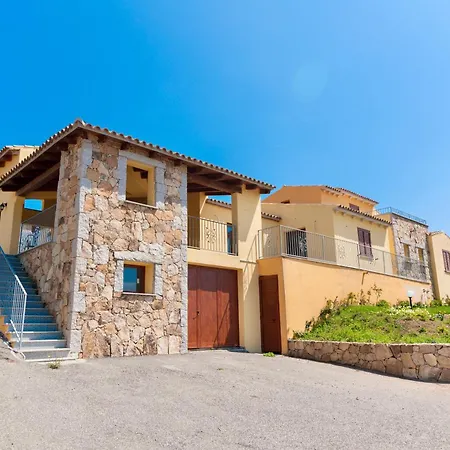 Isa-residence In Malamuri Just Few Minutes From 3*