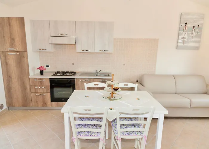 Isa-residence In Malamuri Just Few Minutes From